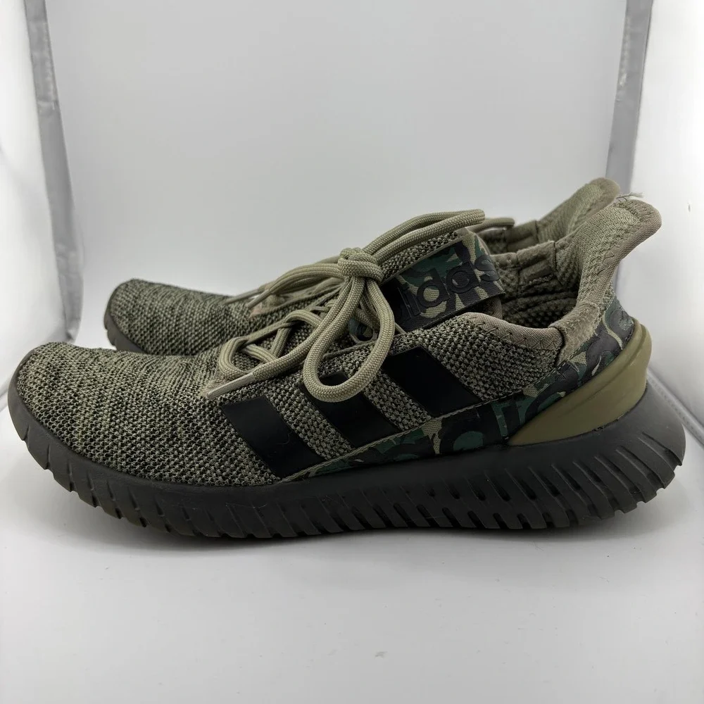 Adidas Kaptir 2.0 Cloudfoam Mens 10 Green Camo Knit Running Sneakers Athletic